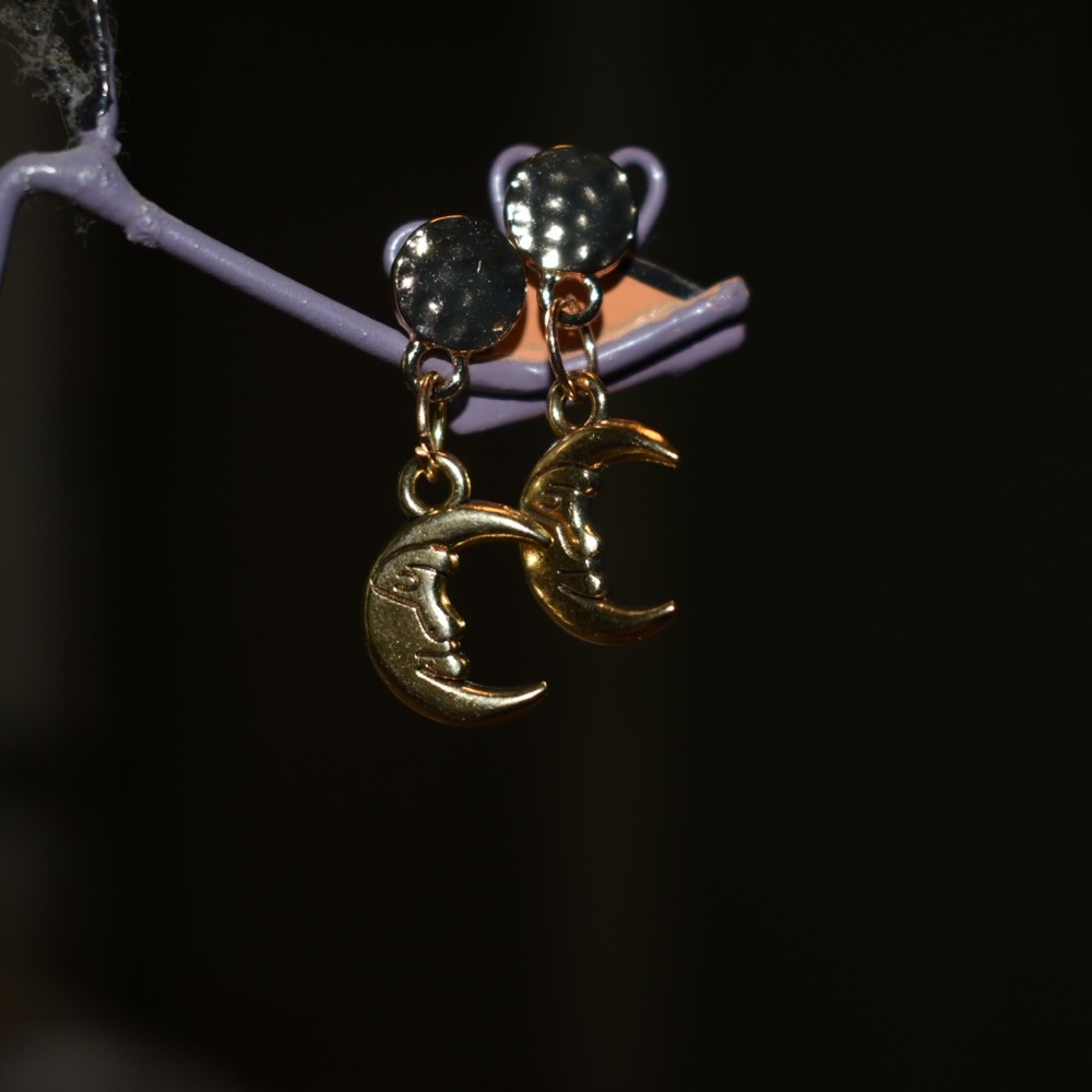 Handmade gold plated moon earrings.